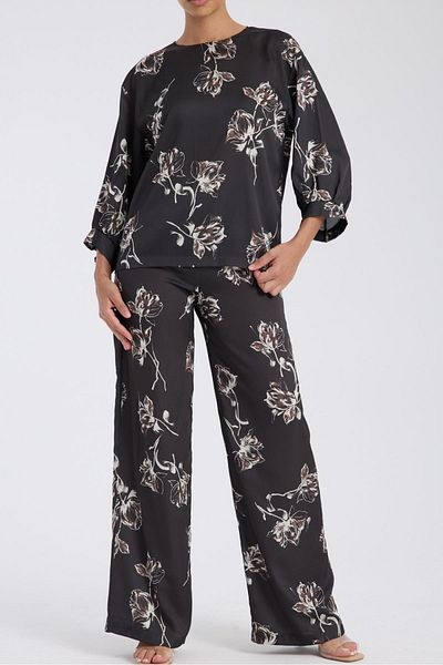 trikobis Sleeve Ends Pleated Detail Satin Tunic