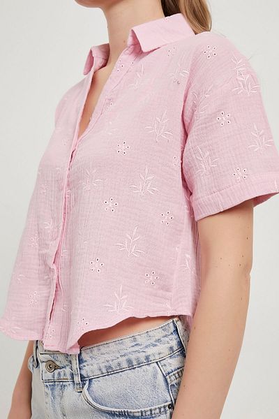 Modasultan Embroidery Detailed Short Sleeve Soft Textured 100% Cotton Muslin Linen Women's Shirt