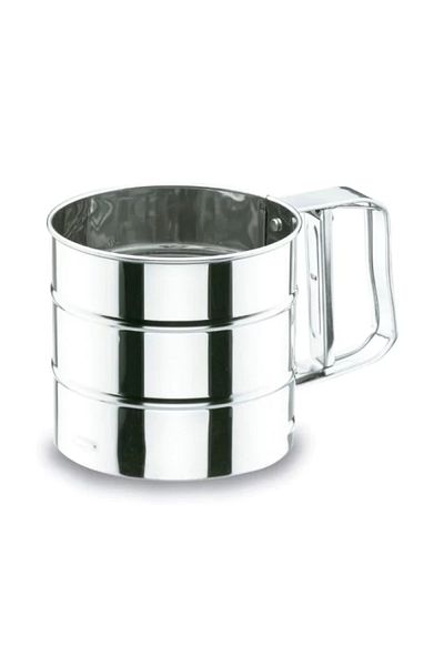 Lacor Cup-type sieve for sifting flour or powder, 500 grams