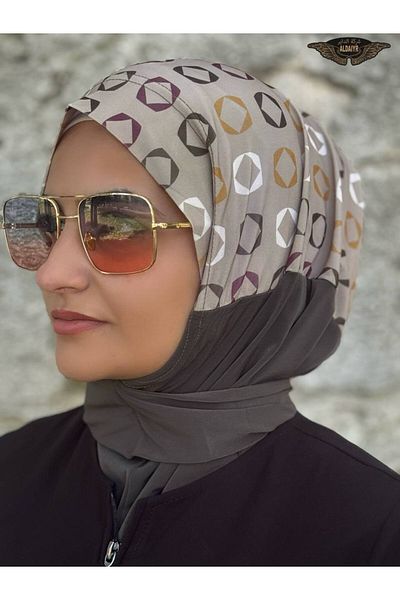 ALDIRA Snap Hijab Bonnet Pattern