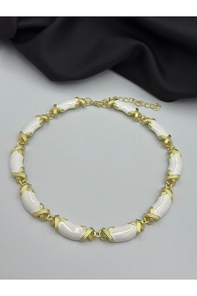Duéra White Enamel Design Tamtur Necklace with Matte Gold Detail