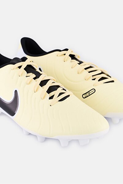 Nike Men Legend 10 Club FG/Mg Lace Up Football Shoes, Beige