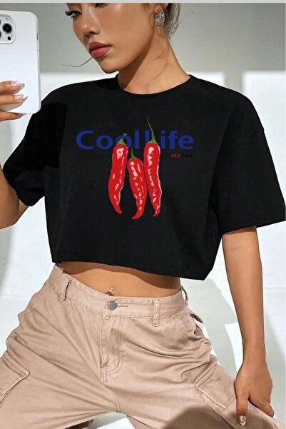 NO 601 تي شيرت نسائي قصير مطبوع باللون الأسود من Cool Life