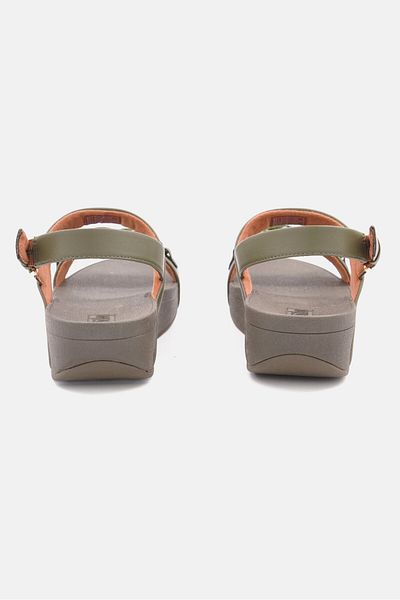 Fitflop Women Lottie Tortoise Shell Chain Adjustable Buckle Casual Sandal, Olive