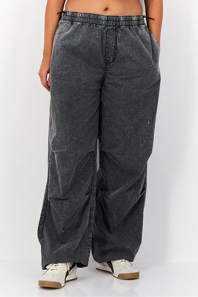 Don't Call Me Jennyfer Women Regular Fit Washed Jogger Pants, Grey