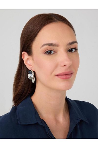 Jimmy Key Silver Color Sparkling Flower Figured Modern Earrings