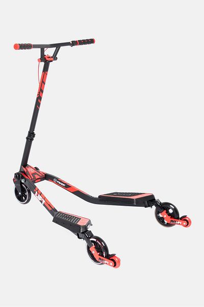 Yvolution Y Fliker Lift Swing Wiggle Carving Scooter, Black