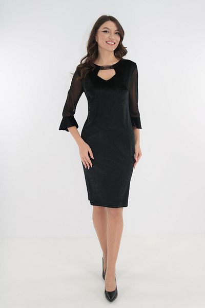 Vanessa Line RO Elegant black velvet dress with cutout neckline