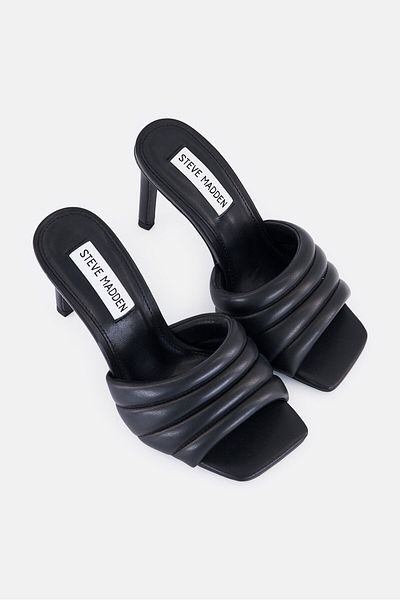 Steve Madden Women Tempt Slip On Sandals, Black