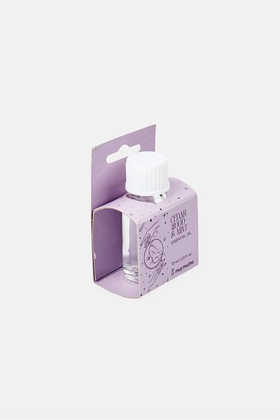 Muy Mucho Cedar-Wood And Mint Essential Oil, 10ml