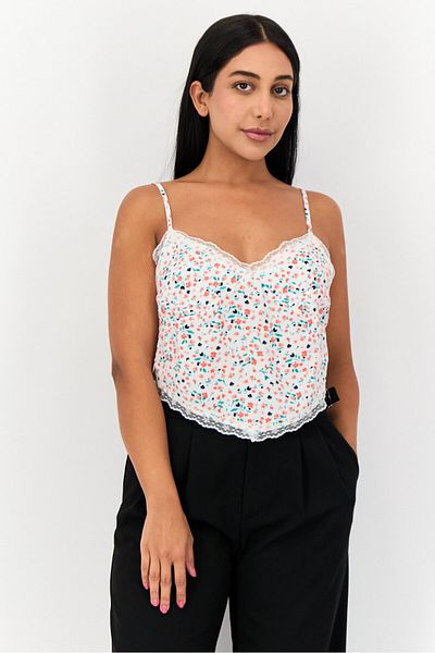 Don't Call Me Jennyfer Women Scoop Neck Sleeveless Floral Print Tank Top, Multicolor