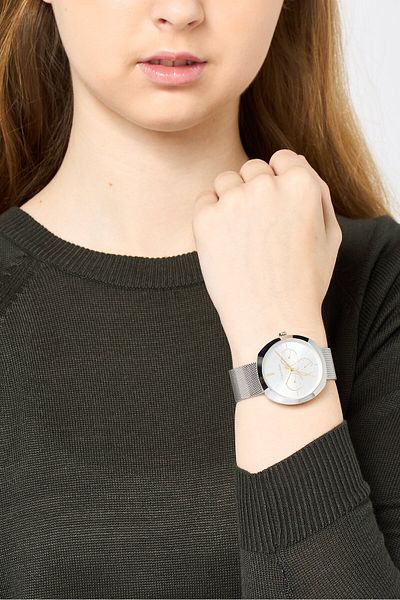 Calvin Klein Women 25200338 Stainless Steel Analog Watch 32 mm, Silver