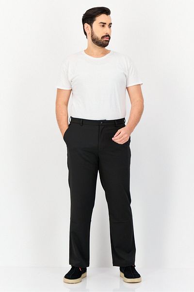 Greg Norman Men Regular Fit Plain Chino Pants, Black
