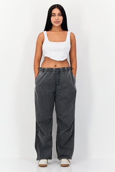 Don't Call Me Jennyfer Women Regular Fit Washed Jogger Pants, Grey
