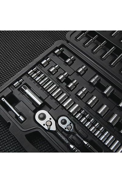 Stanley 85-Piece Socket Tool Set – Black/Silver | Durable Ratchet & Wrench Kit with Carry Case