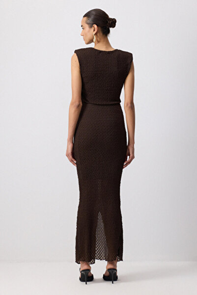 Touché Privé ΣΤΡΟΓΓΥΛΟ ΛΕΠΤΟΜΕΡΕΙΑ ΦΟΡΕΜΑ