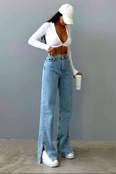 FashionForYou Blugi mom fit MonTery, cu slit scurt pe picior si lungime oversize, Albastru deschis