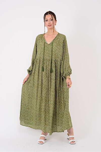 Park Moda AN10494 PÜSKÜL DETAYLI ÇITIR ÇİÇEK DESEN ELBİSE