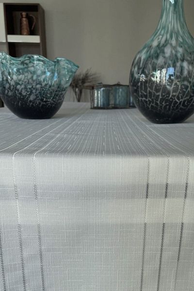 Hevia Home Linen Patterned, Carefree Stain Resistant Linen Colber Table Cloth