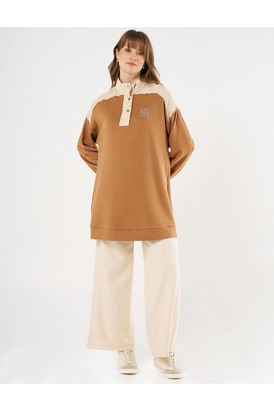 Kayra Seersucker Garnished Scuba Sweatshirt