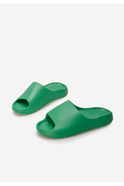 B T Shoes Jomya women's green beach slippers