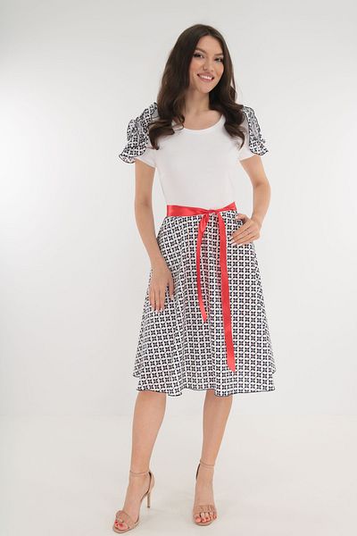 Vanessa Line RO White wrap dress with navy-red floral print