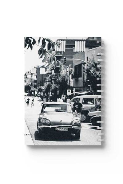 LOWHA دفتر ملاحظات حلزوني مع غلافين أمامي وخلفي صلبين بتصميم سيارة كلاسيكية