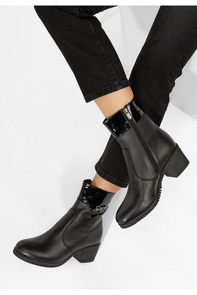 B T Shoes Black Clarice chunky heel ankle boots