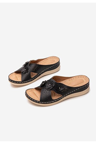 B T Shoes Clarysa black orthopedic slippers