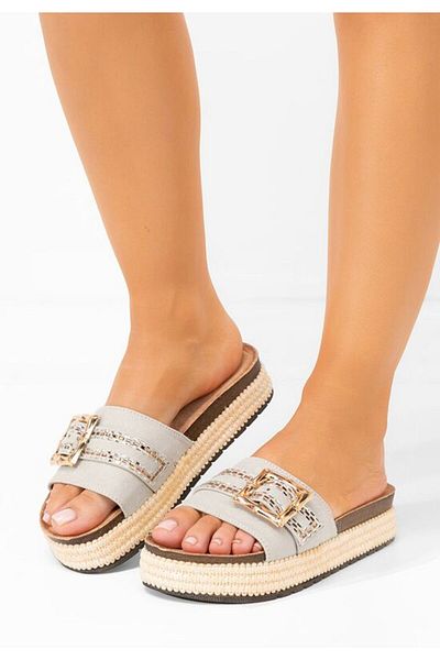 B T Shoes Laureta V2 beige platform slippers