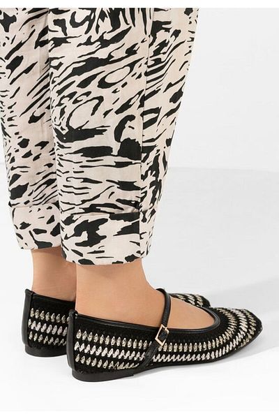 B T Shoes Women's Maryln black ballet flats