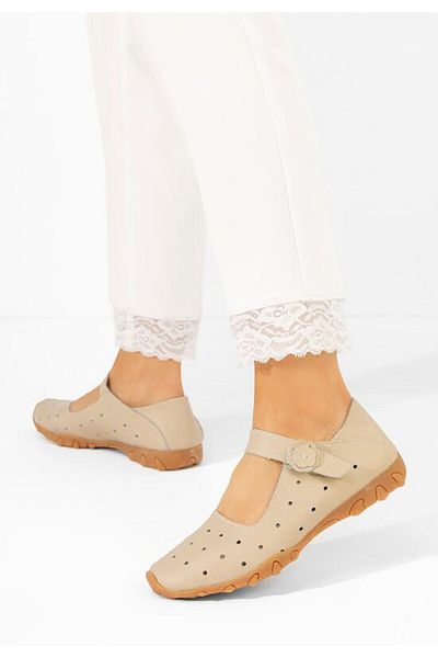 B T Shoes Women's beige leather Flary ballerinas