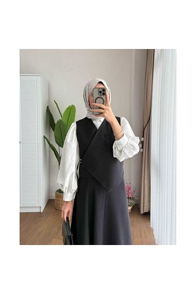 Fi-MA Asymmetrical Pocket Skirt Vest Suit