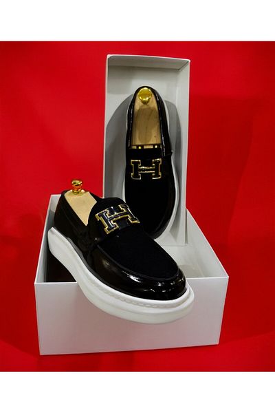 EXCLUSIVE STYLE HÉRITAGE - Black loafers with white velvet and eco-leather soles