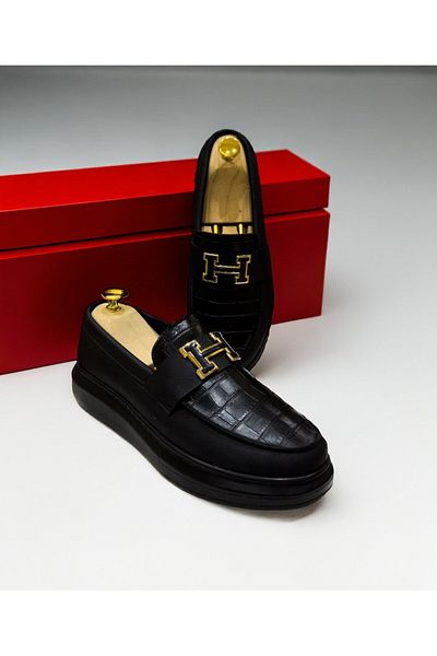 EXCLUSIVE STYLE HÉRITAGE - Black loafers in eco-leather and crocodile texture