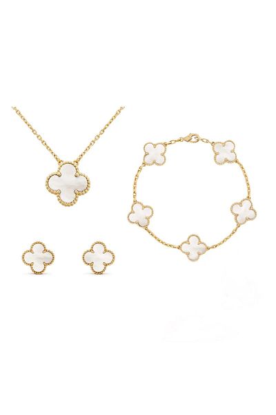 ElectraStore White Pearl Flower Jewelry Set