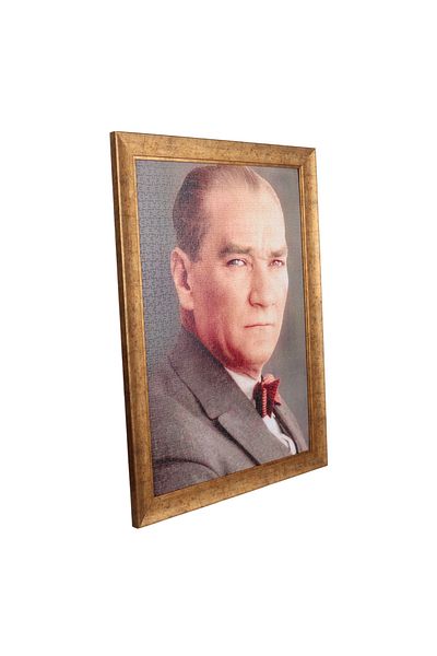 Sera Oyun Aletleri Mustafa Kemal Ataturk Luxury Framed Hangable 1000 Piece Ready Puzzle 68*48 cm - Wooden Color Frame