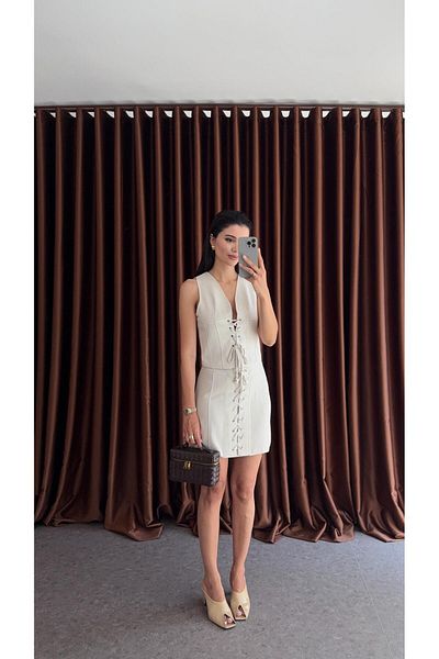 HAZELANNA Eyelet Beige Vest-Skirt Suit