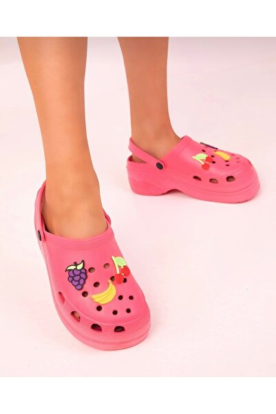 Alphus شبشب Novelido ذو النعل العالي مع ملصقات