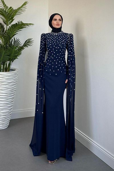 MERVEN AKYÜZ Rochie de seară Flow Stone Cape Albastru Marin