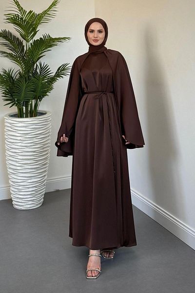 MERVEN AKYÜZ Βραδινό φόρεμα Elior Cape Satin Καφέ