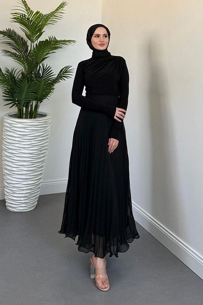 MERVEN AKYÜZ Riva Chiffon Πλισέ Φούστα Μαύρη