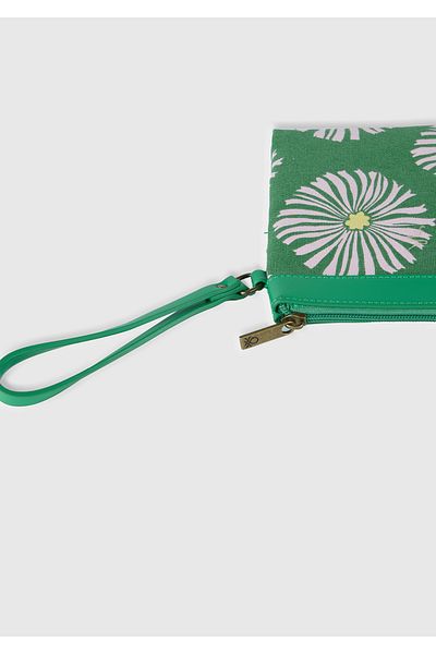 United Colors of Benetton Women's Green Patterned Wallet