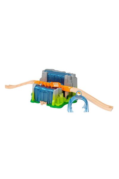 BRIO Smart tunnel with waterfall