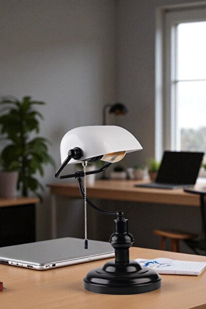 Lumexx BANKER SİYAH-BEYAZ MASA LAMBASI