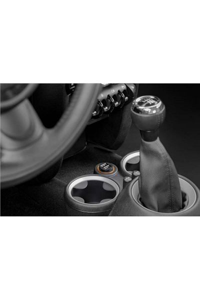goobay Ładowarka samochodowa 58912 z dwoma portami USB, czarna