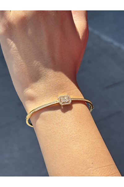 Has Kuyumcum 14 Ayar Altın Taşlı Baget Kelepçe