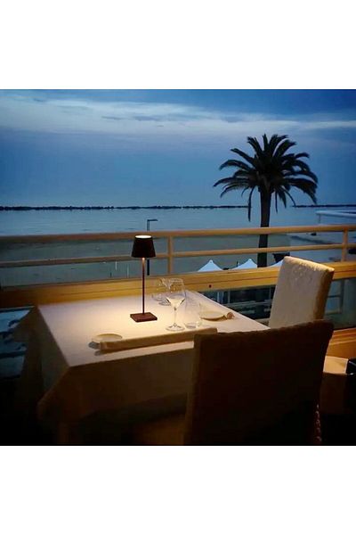 Tescomak Rechargeable touch LED table lamp with telescopic rod, black