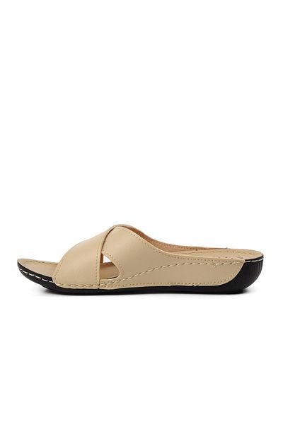 AYK'S Beige Women's Slippers 16.032 Z