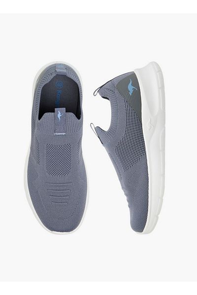 Kangaroos حذاء رياضي نسائي سهل الارتداء ومزخرف بعلامة تبويب
